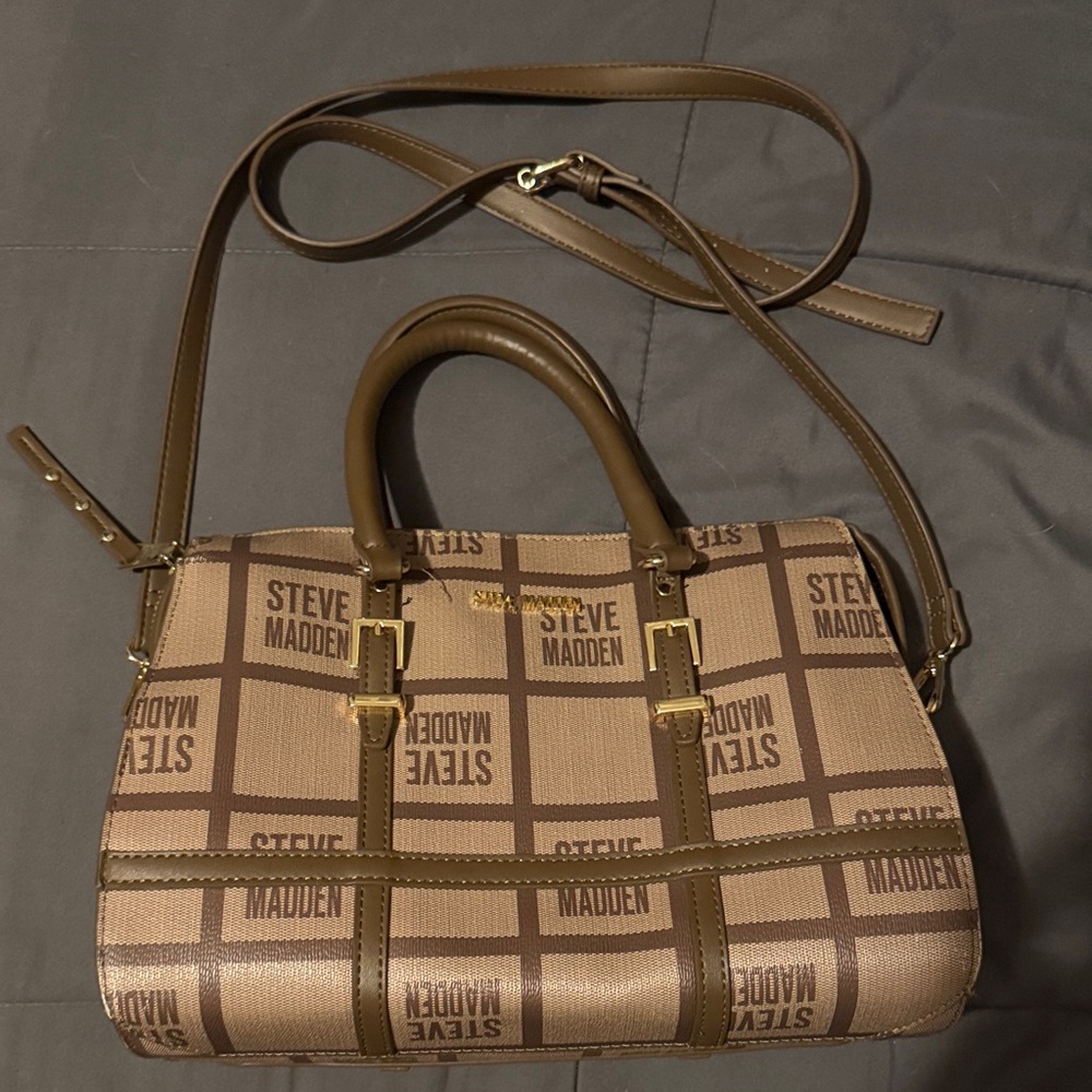 Steve Madden Logo bag